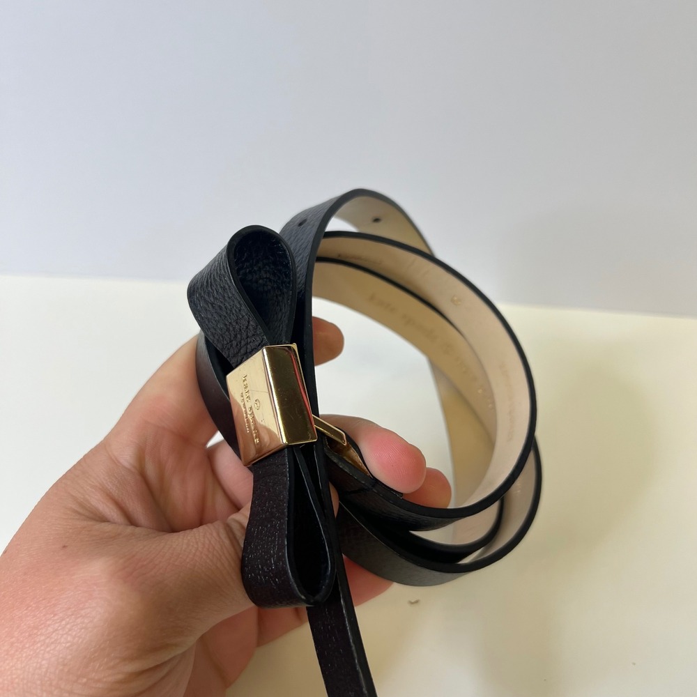 Kate Spade New York Black Pebbled Leather Skinny Bow Belt Gold Buckle Medium - Picture 2 of 7